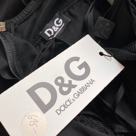NWT D&G SILKY BOW TOP - Picture 3 of 14
